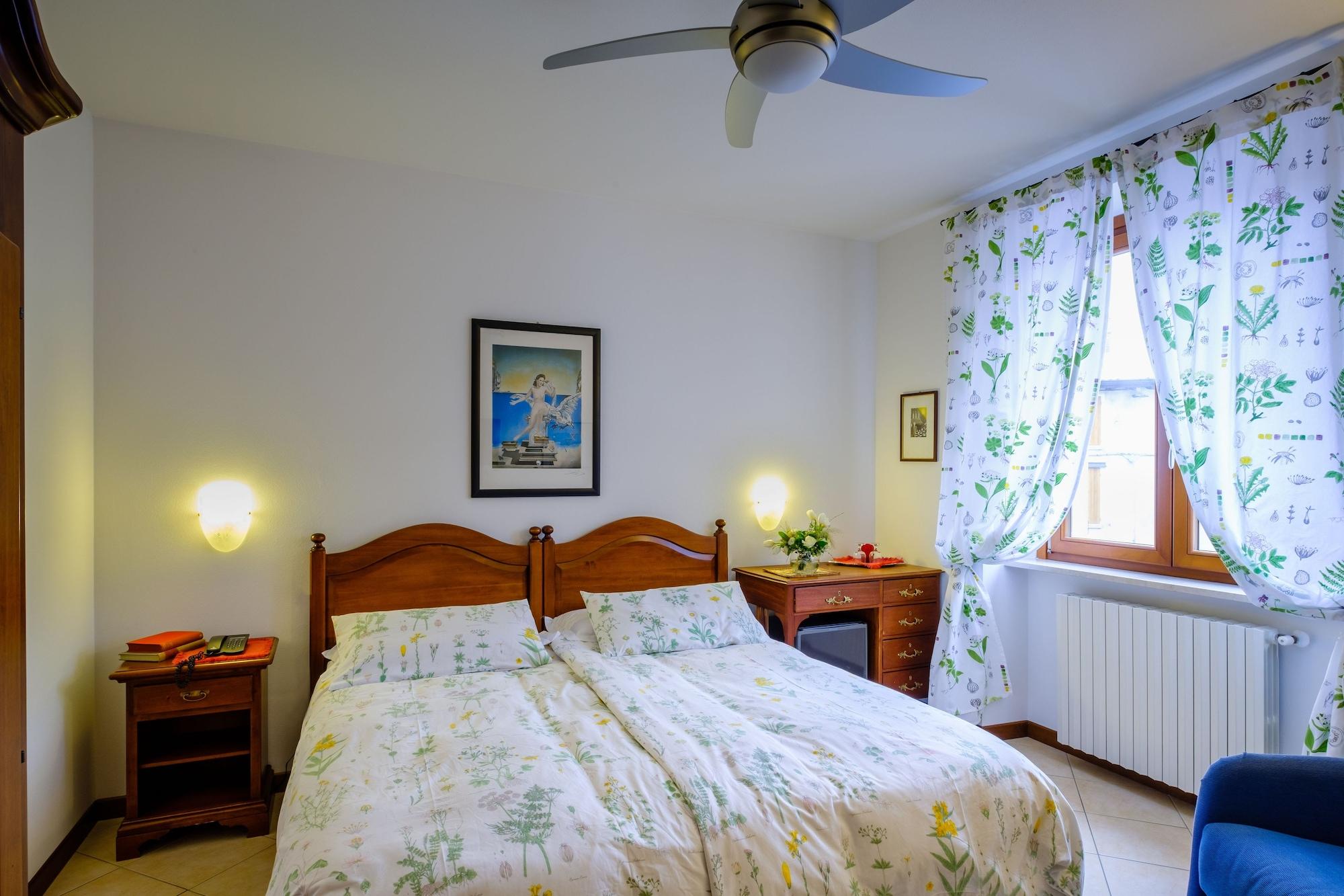 Hotel Tre Punte Gargnano Bagian luar foto