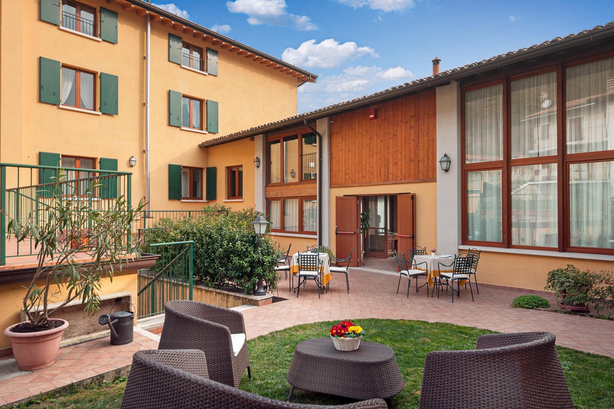 Hotel Tre Punte Gargnano Bagian luar foto