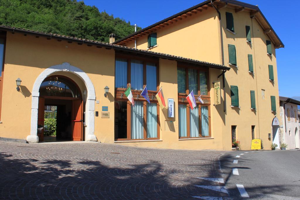 Hotel Tre Punte Gargnano Bagian luar foto
