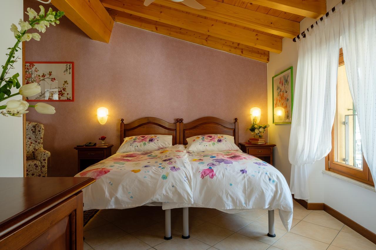 Hotel Tre Punte Gargnano Bagian luar foto