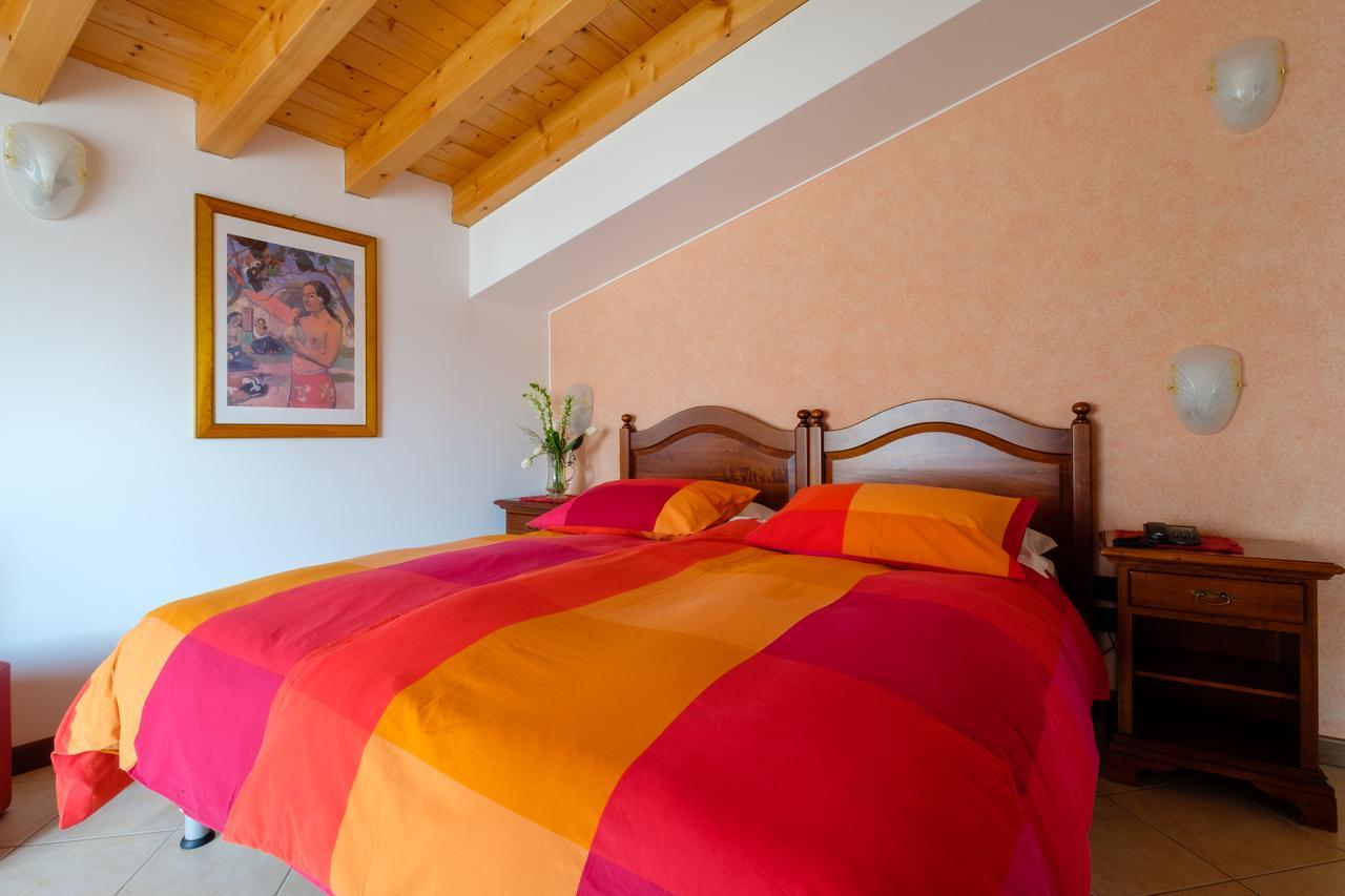 Hotel Tre Punte Gargnano Bagian luar foto