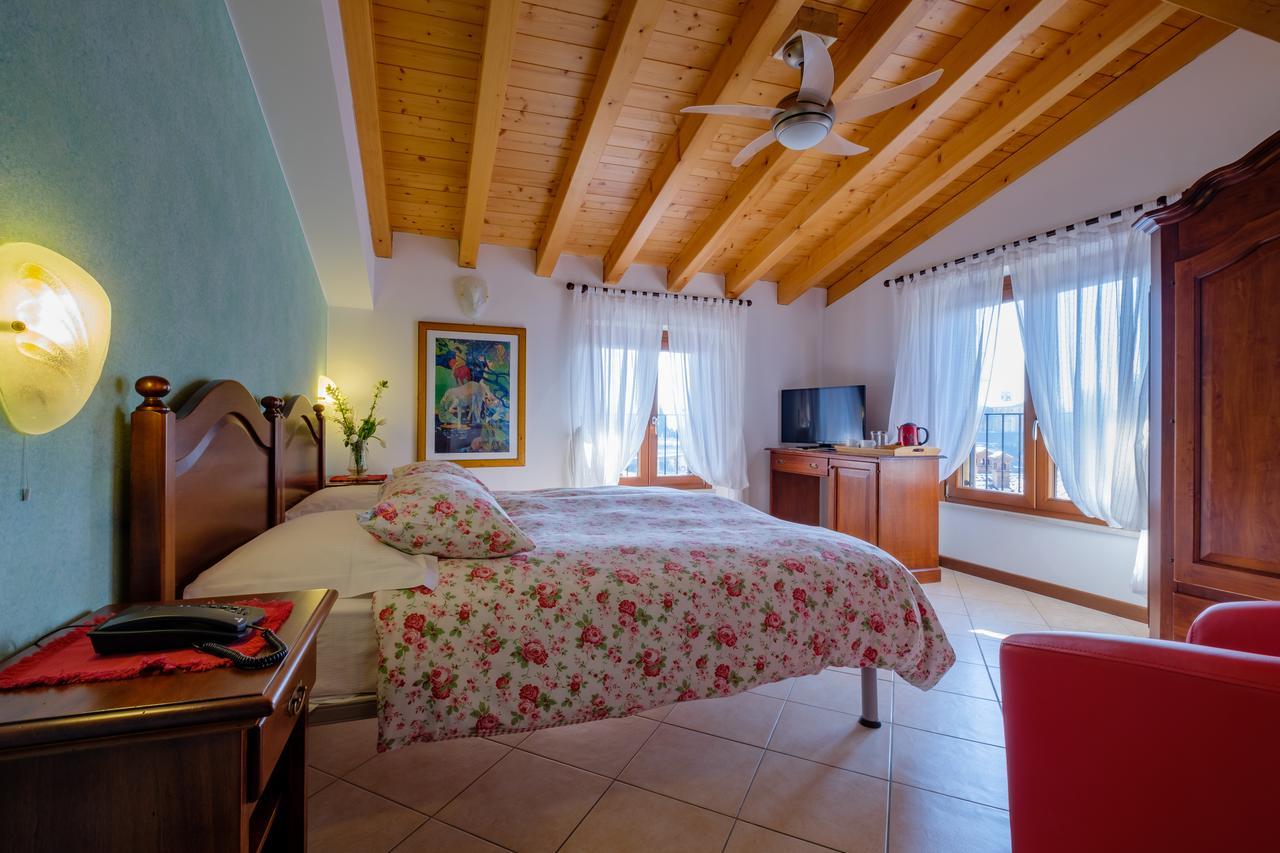 Hotel Tre Punte Gargnano Bagian luar foto